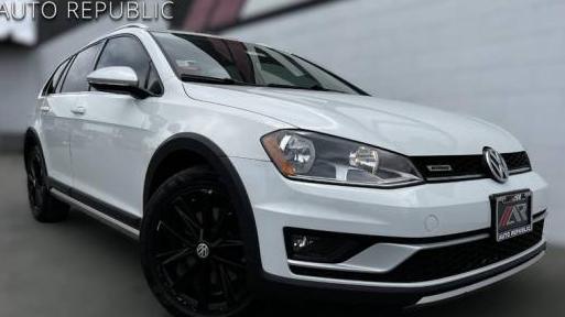 VOLKSWAGEN GOLF ALLTRACK 2017 3VWH17AU0HM521073 image